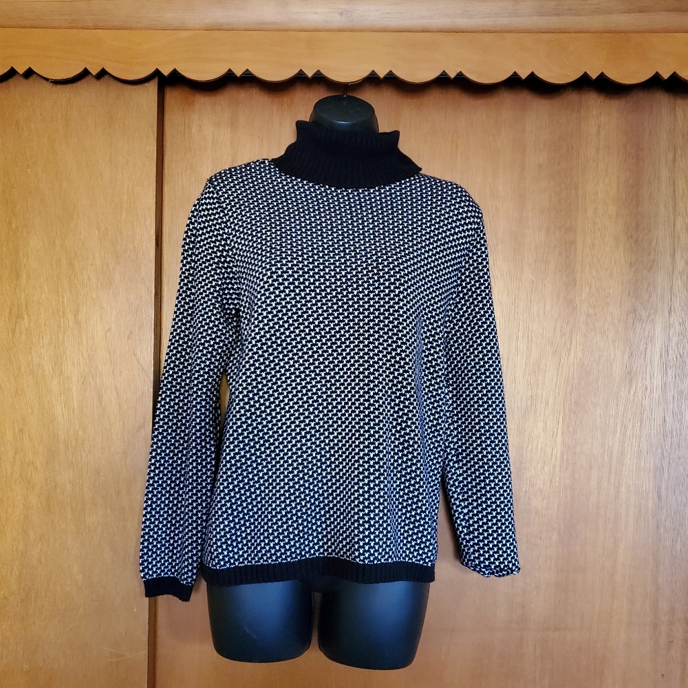 NWT Karen scott jersey Turtleneck (S) - Picture 2 of 5